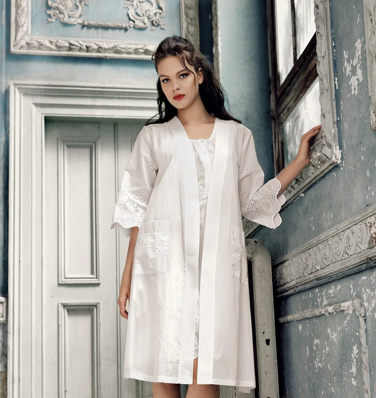 Woman wearing elegant white maternity robe with lace details, Artış Collection homewear