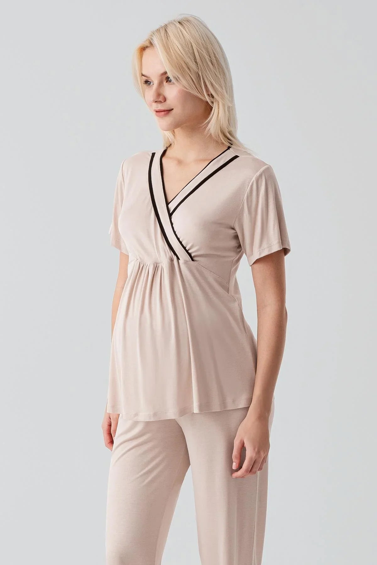 Kısa Kollu Emzirme Bölmeli Ayarlanabilir Bel Esnek Likralı Viskoz Soft Hamile Pijama Takım 19317