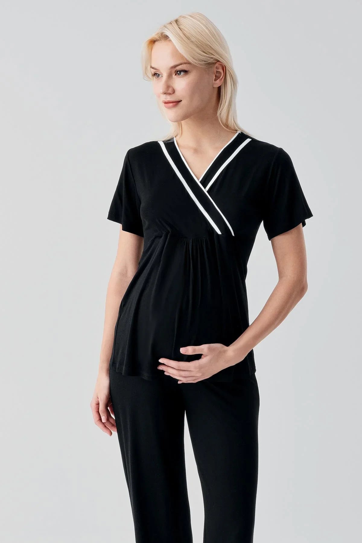 Kısa Kollu Emzirme Bölmeli Ayarlanabilir Bel Esnek Likralı Viskoz Soft Hamile Pijama Takım 19317