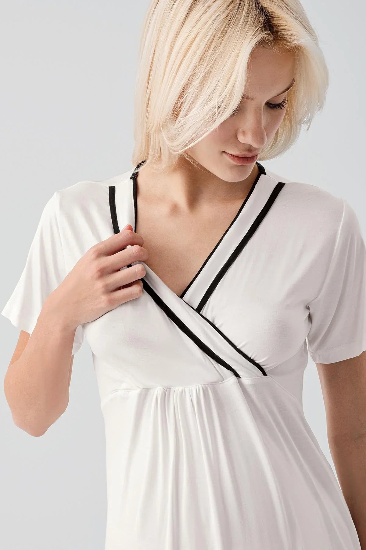 Kısa Kollu Emzirme Bölmeli Ayarlanabilir Bel Esnek Likralı Viskoz Soft Hamile Pijama Takım 19317