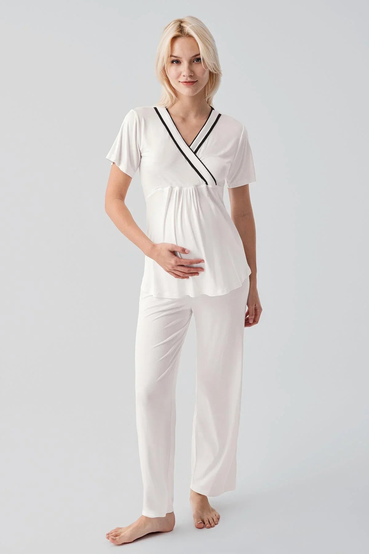 Kısa Kollu Emzirme Bölmeli Ayarlanabilir Bel Esnek Likralı Viskoz Soft Hamile Pijama Takım 19317