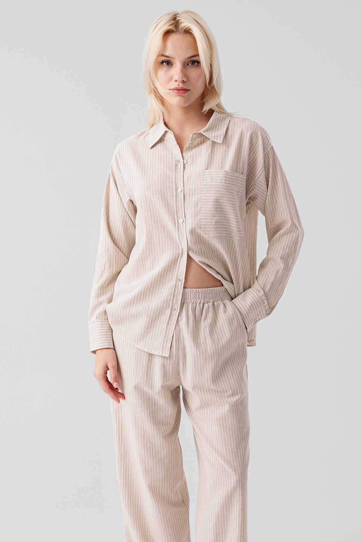 Uzun Kollu Çizgili Düğmeli Dokuma %100 Pamuk Pijama Takım 19209