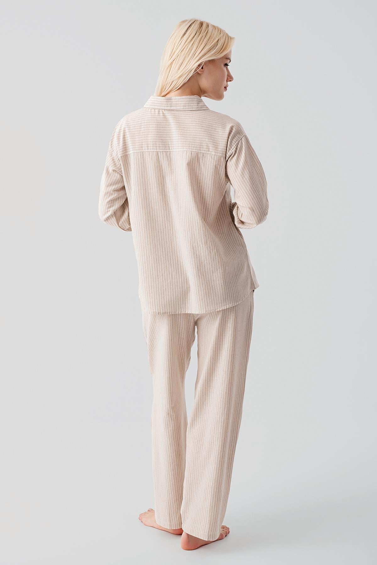 Uzun Kollu Çizgili Düğmeli Dokuma %100 Pamuk Pijama Takım 19209