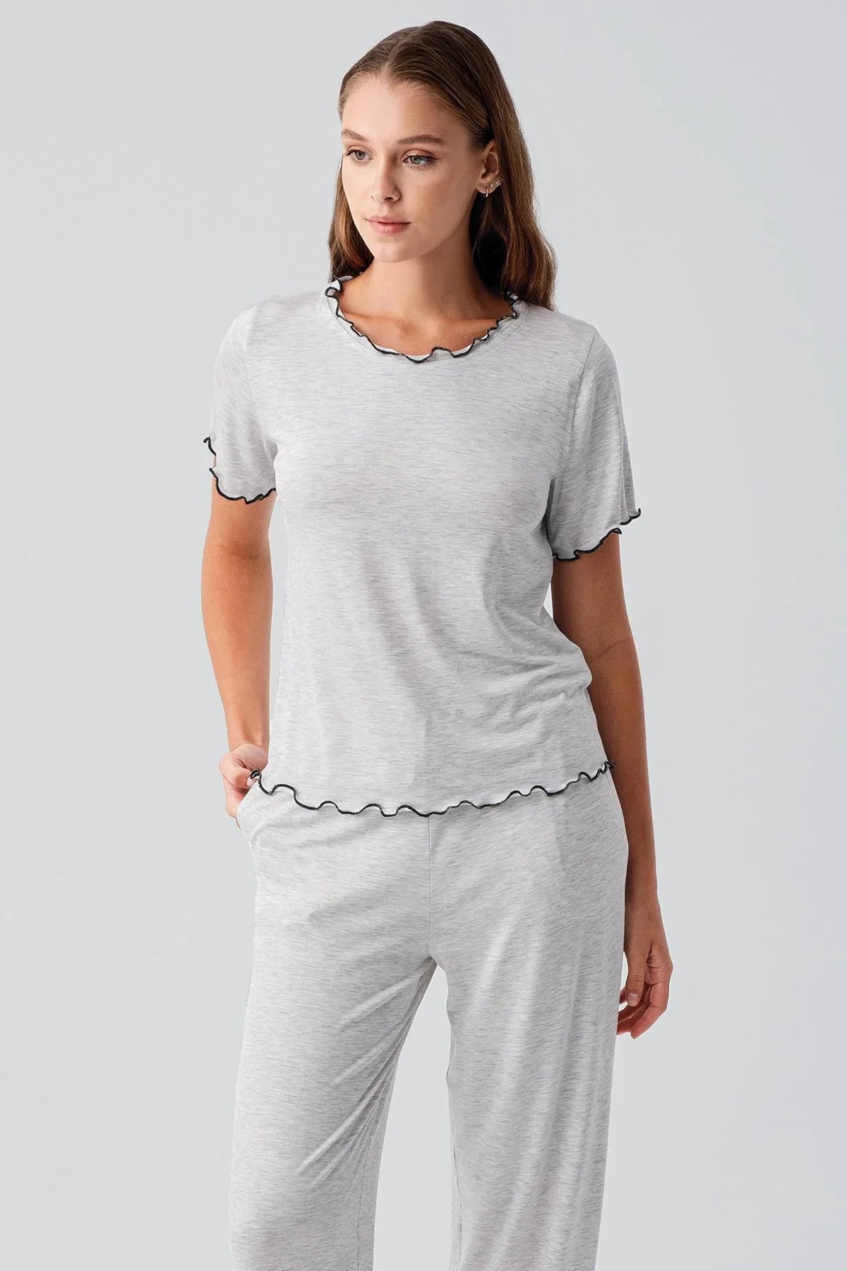 Kısa Kollu Fırfır Detaylı Rahat Esnek Viskoz Pijama Takım 19211 - Artış Collection