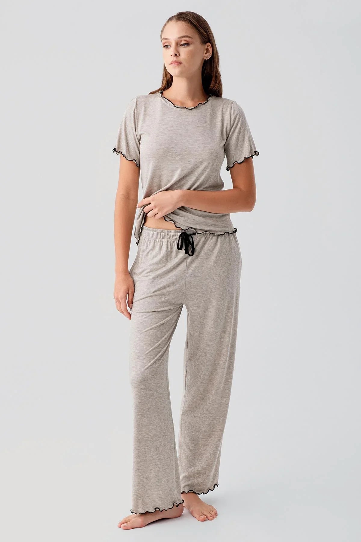 Kısa Kollu Fırfır Detaylı Rahat Esnek Viskoz Pijama Takım 19211 - Artış Collection