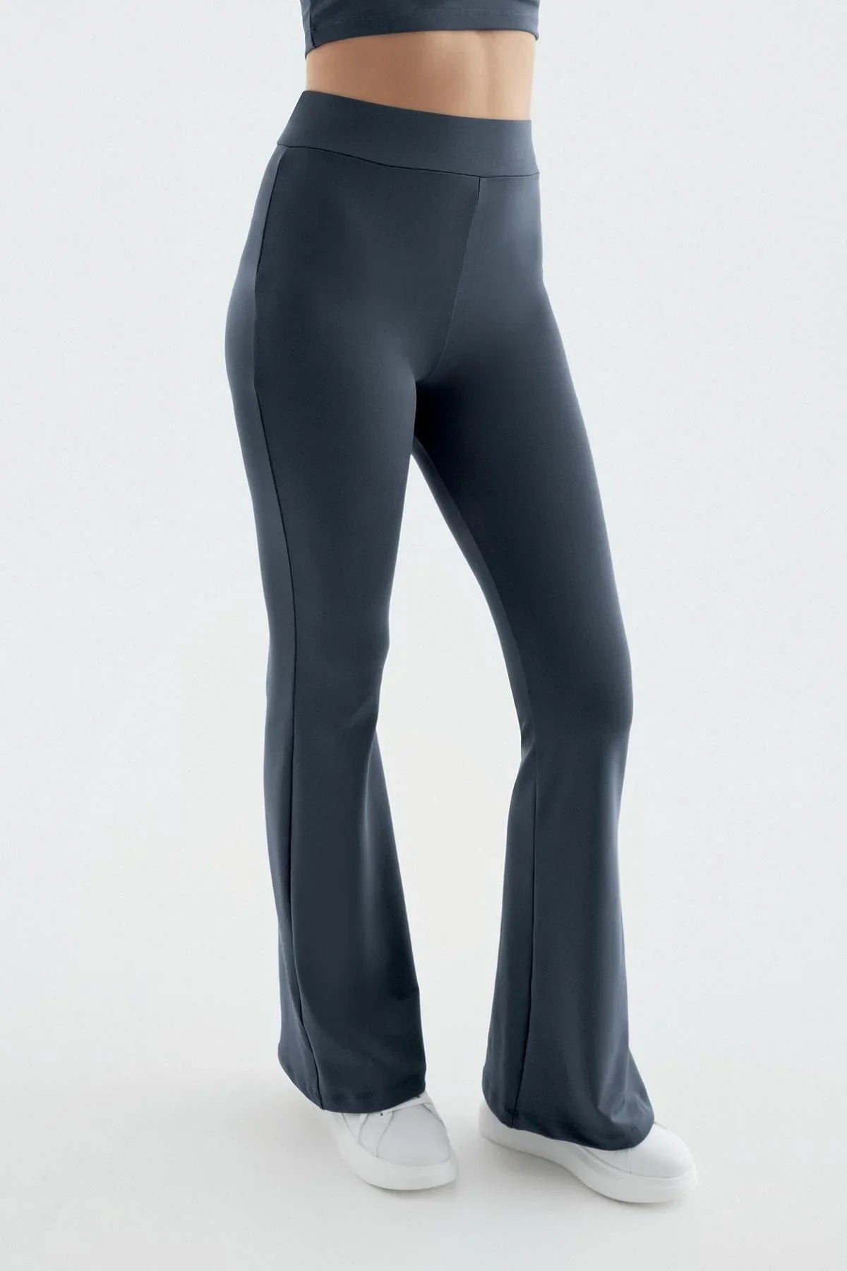 İspanyol Paça Yüksek Bel Esnek Toparlayıcı Tayt T16