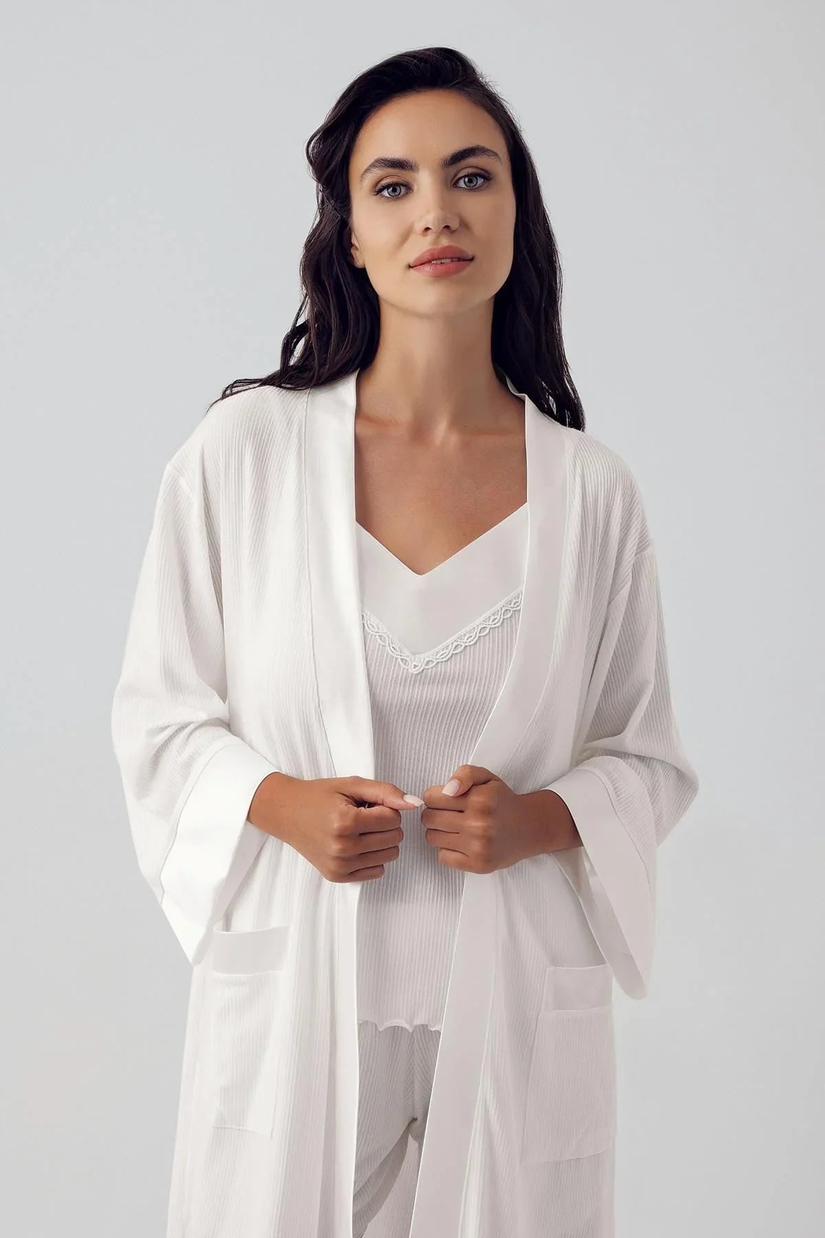 Kadın Esnek Viskoz Kısa Askılı Sabahlık Şortlu Pijama Takım 15306