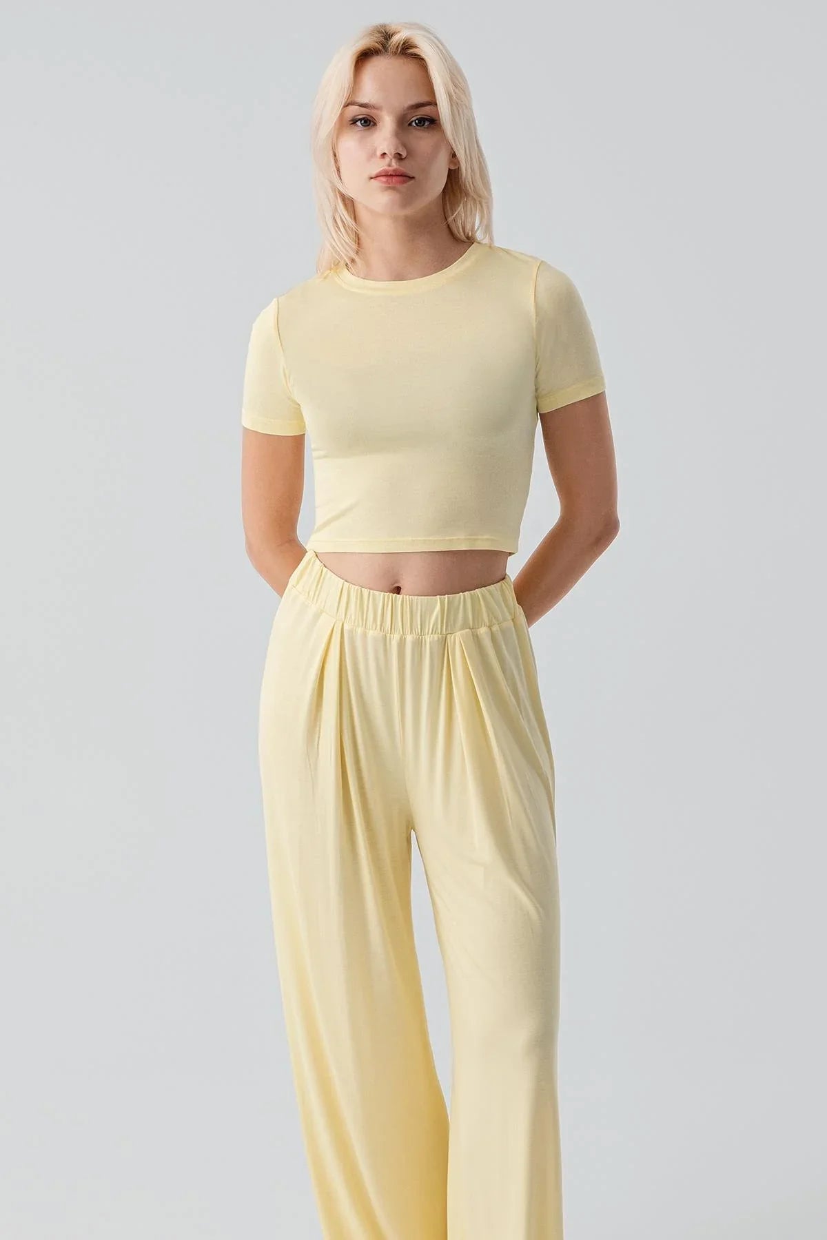 Kısa Kollu Crop Bol Paça Esnek Viskoz Pijama Takım 17216 - Artış Collection