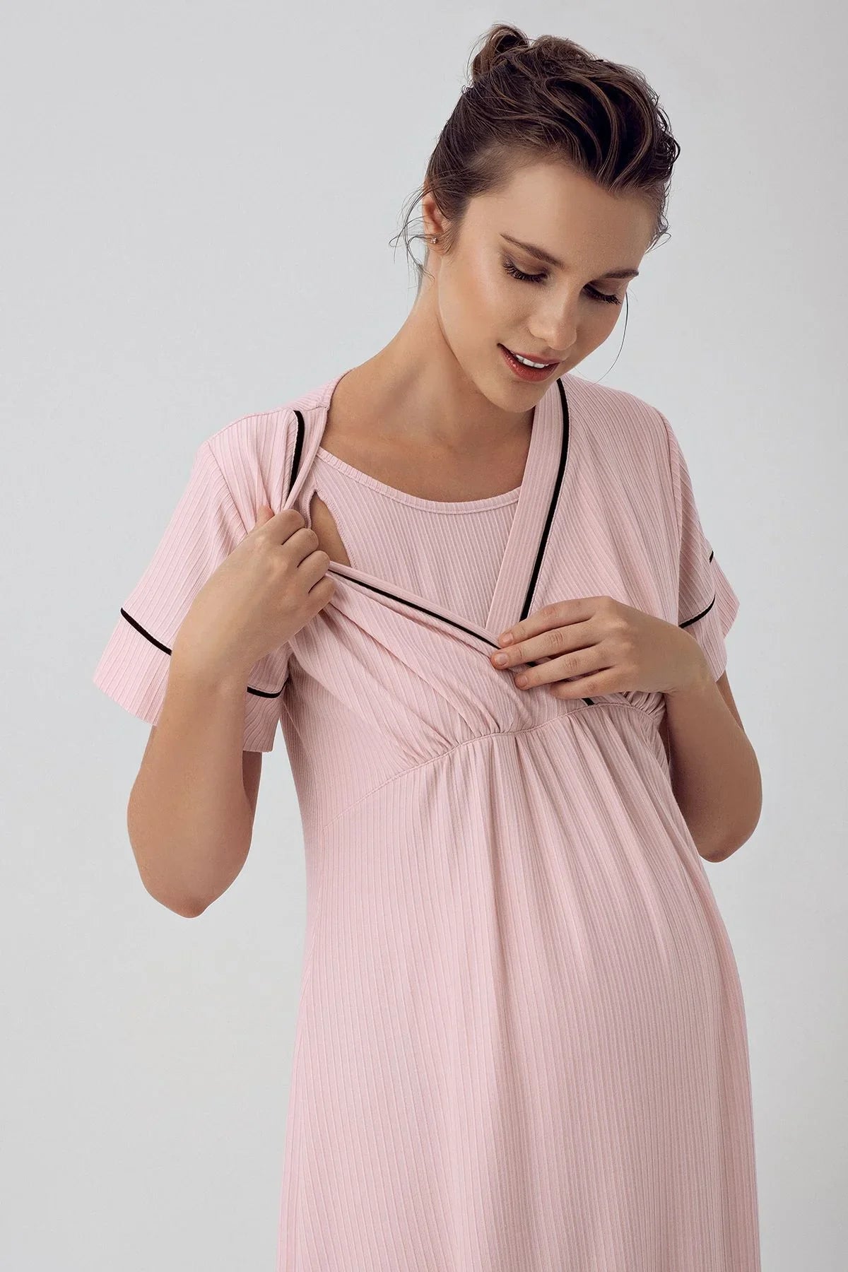 Short Sleeve Flexible Viscose Maternity Nightgown 16102