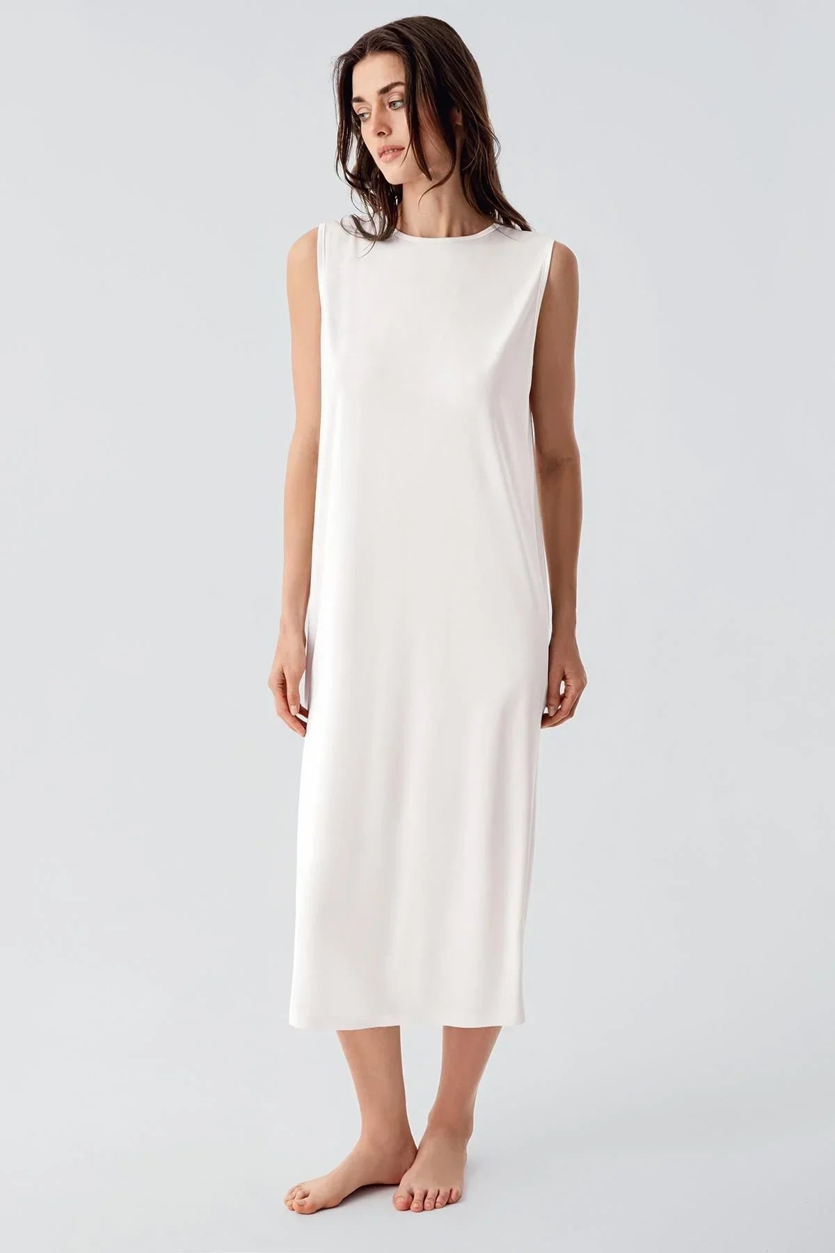 Kolsuz Uzun Elbise Astarı Jüpon Kombinezon 28102