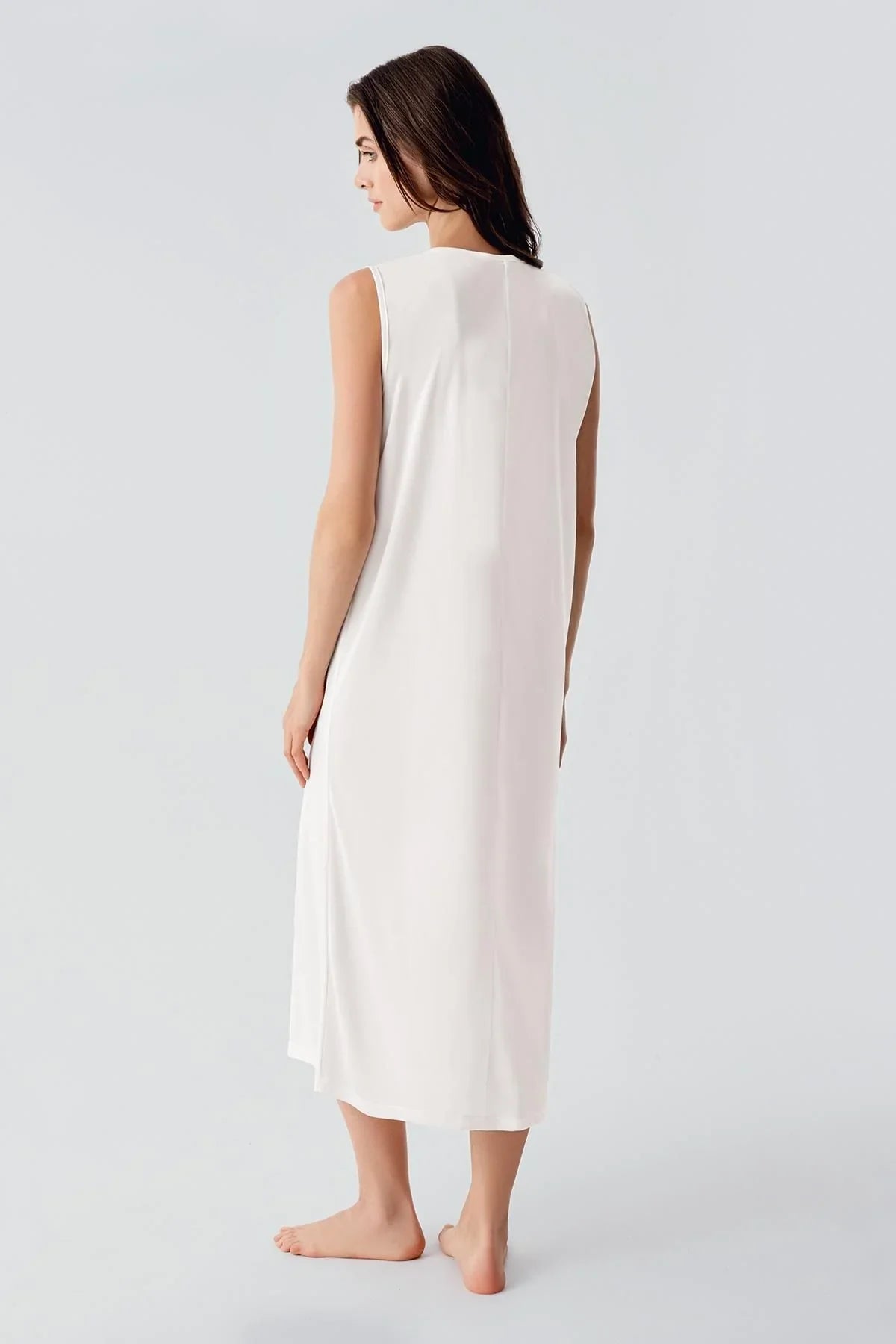 Kolsuz Uzun Elbise Astarı Jüpon Kombinezon 28102