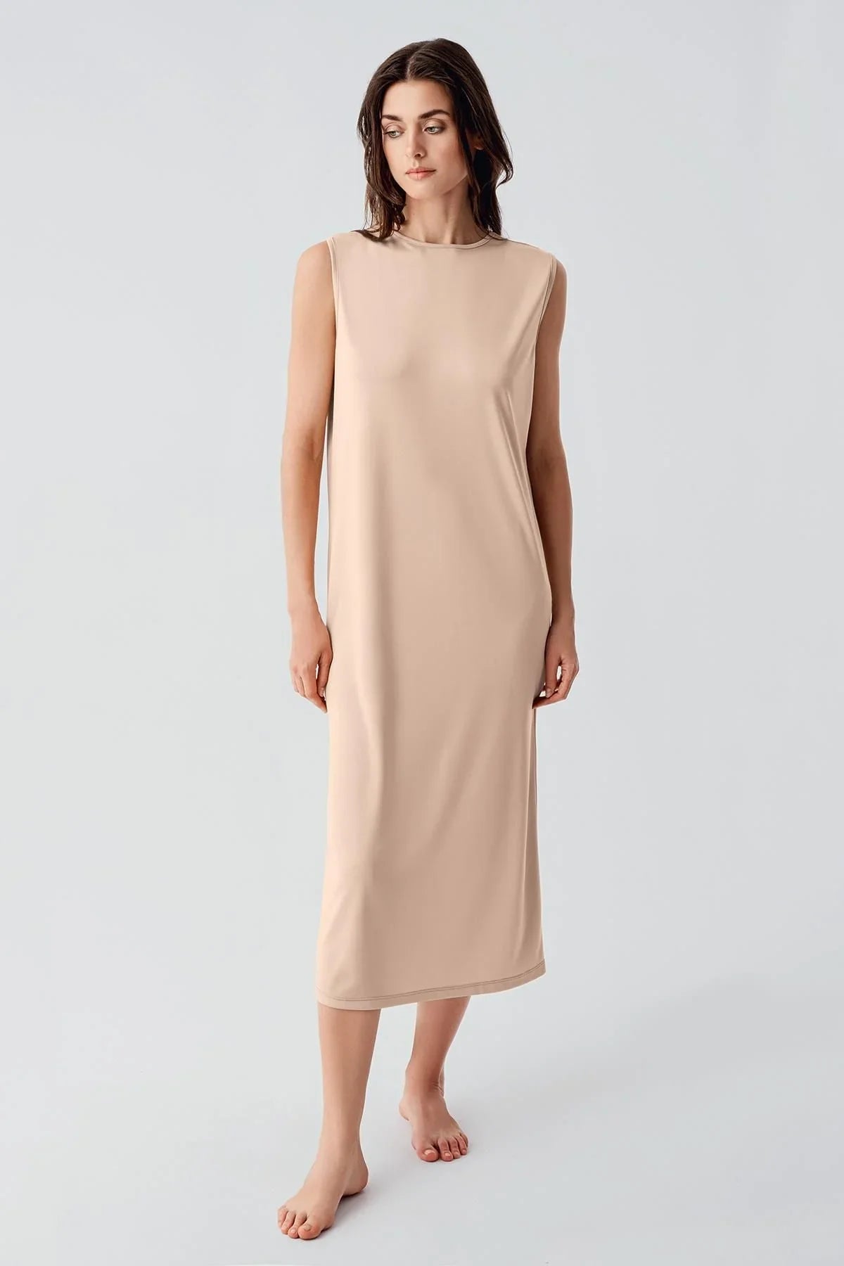 Kolsuz Uzun Elbise Astarı Jüpon Kombinezon 28102