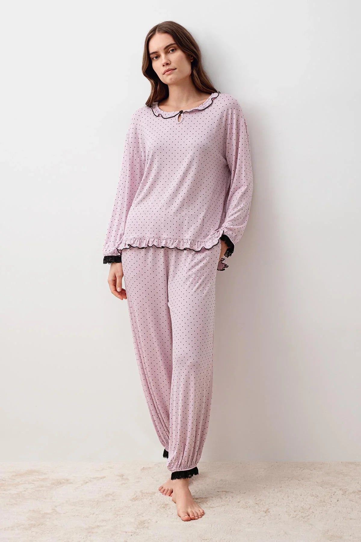 Uzun Kollu Puantiyeli Dantelli Paçası Lastikli Likralı Viskoz Pijama Takım 20208 - Artış Collection