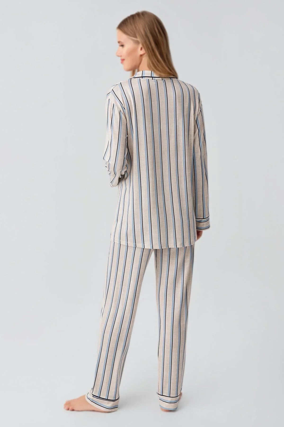 Uzun Kollu Çizgili Düğmeli Esnek Viskoz Pijama Takım 18220
