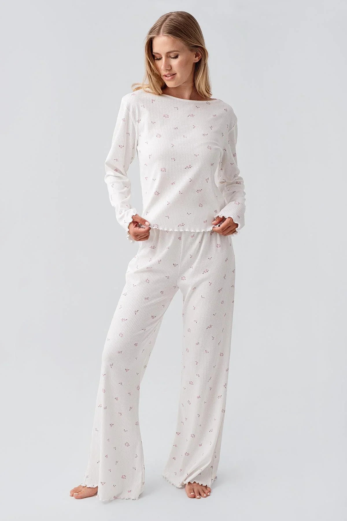 Long Sleeve Patterned Flexible Cotton Pajama Set 18219
