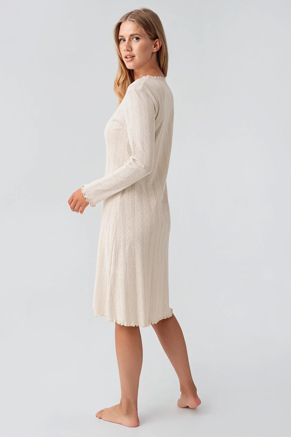 Uzun Kollu Düğmeli Ajurlu Esnek Pamuklu Kısa Gecelik 18107 - Artış Collection