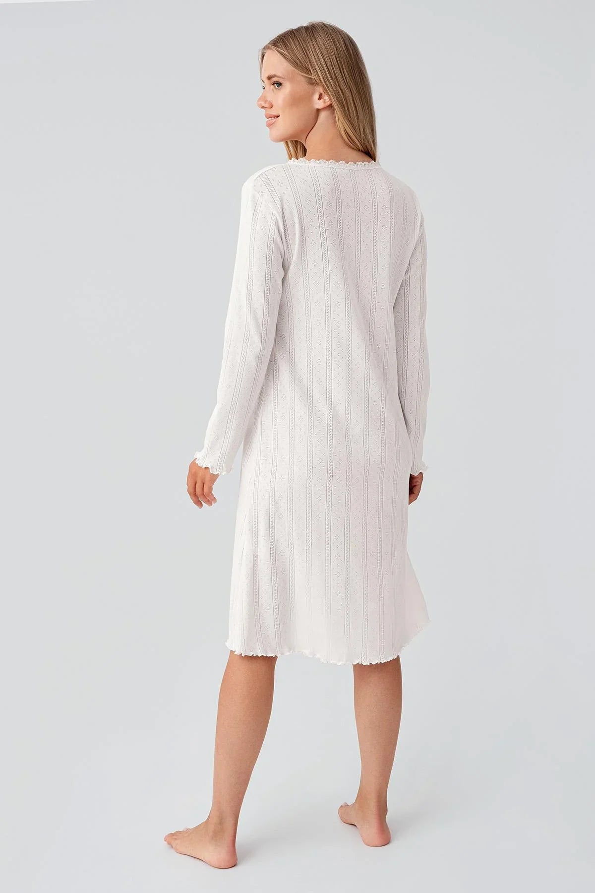 Uzun Kollu Düğmeli Ajurlu Esnek Pamuklu Kısa Gecelik 18107 - Artış Collection