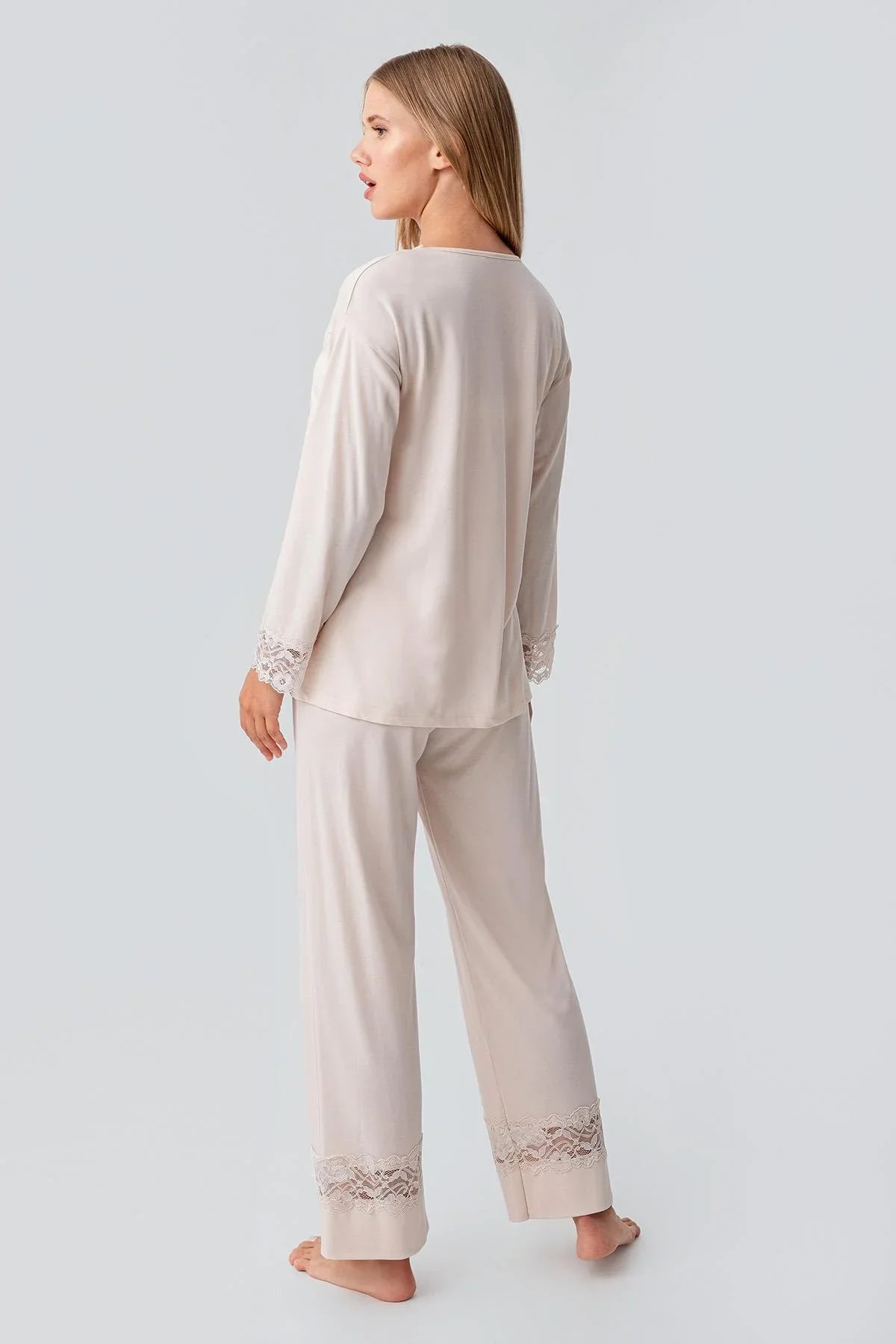 Uzun Kollu Düğmeli Dantelli Esnek Viskoz Pijama Takım 18206 - Artış Collection