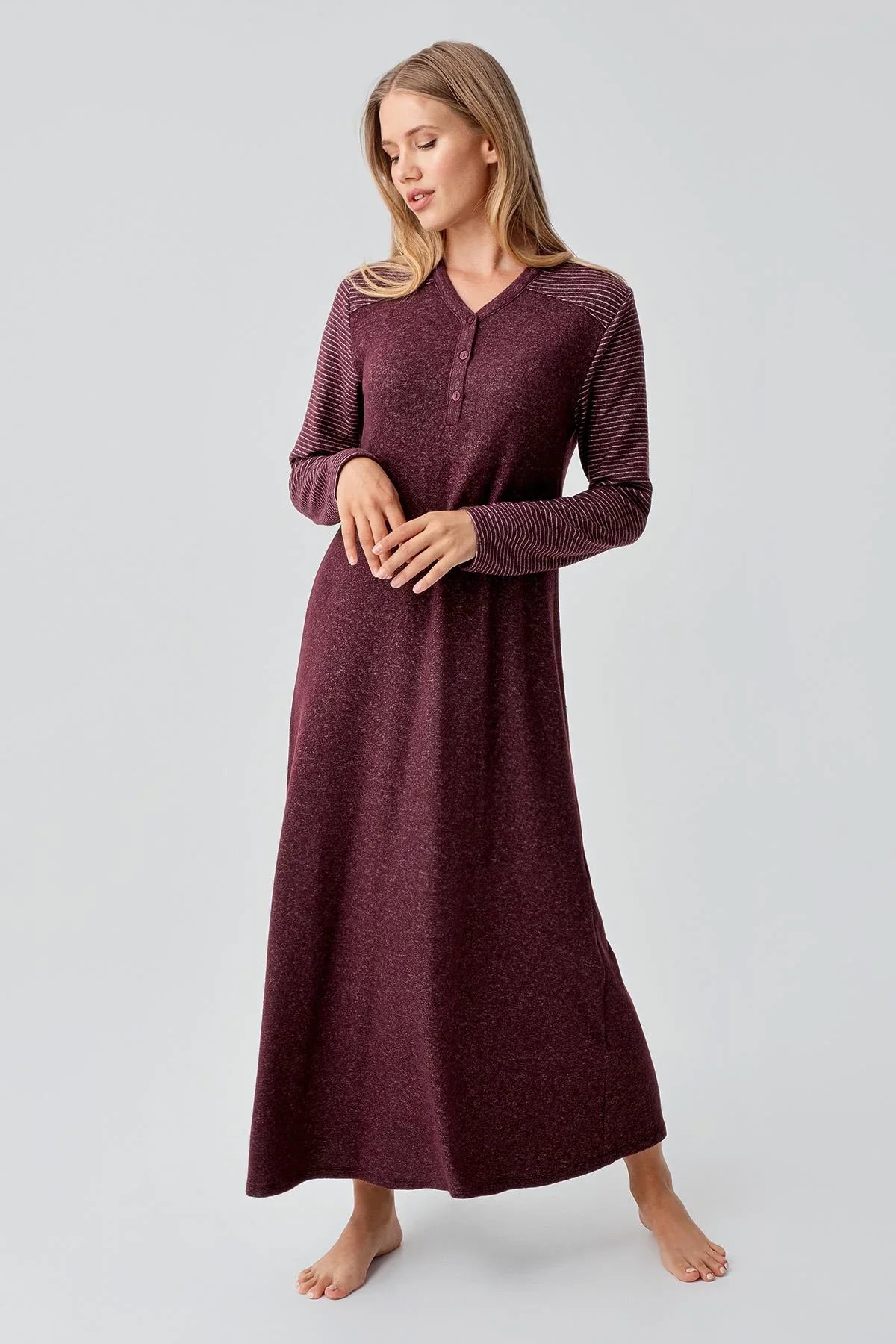 Uzun Kollu Düğmeli Esnek Yumuşak Dokulu Viskoz Gecelik 18103 - Artış Collection