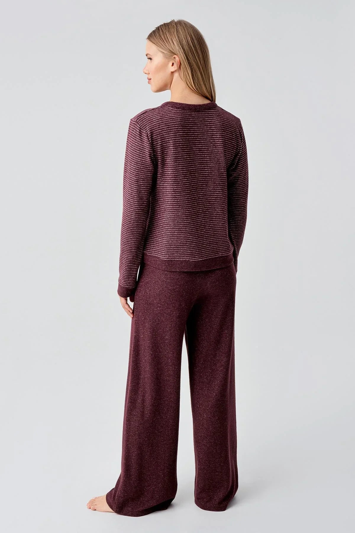 Uzun Kollu Düğmeli Esnek Yumuşak Dokulu Viskoz Pijama Takım 18204