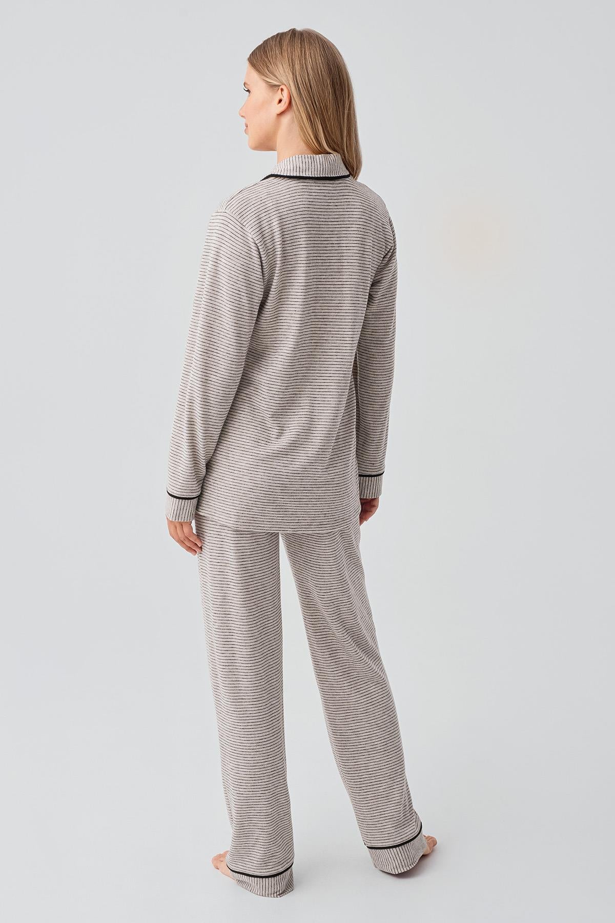 Uzun Kollu Düğmeli Esnek Yumuşak Dokulu Viskoz Pijama Takım 18217