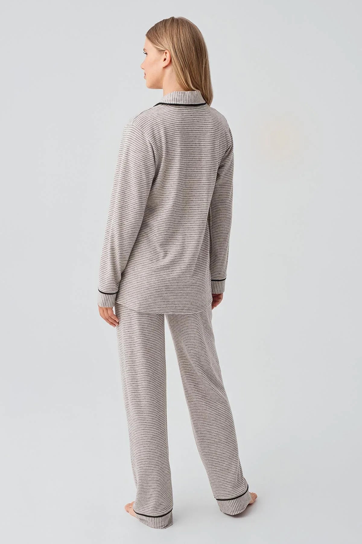 Uzun Kollu Düğmeli Esnek Yumuşak Dokulu Viskoz Pijama Takım 18217 - Artış Collection