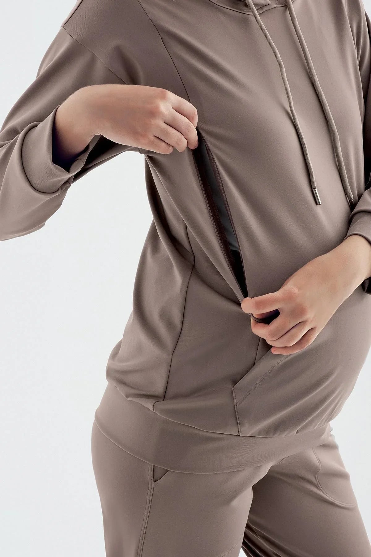 Long Sleeve Zippered Hooded Flexible Fabric Maternity Sweatshirt SW01