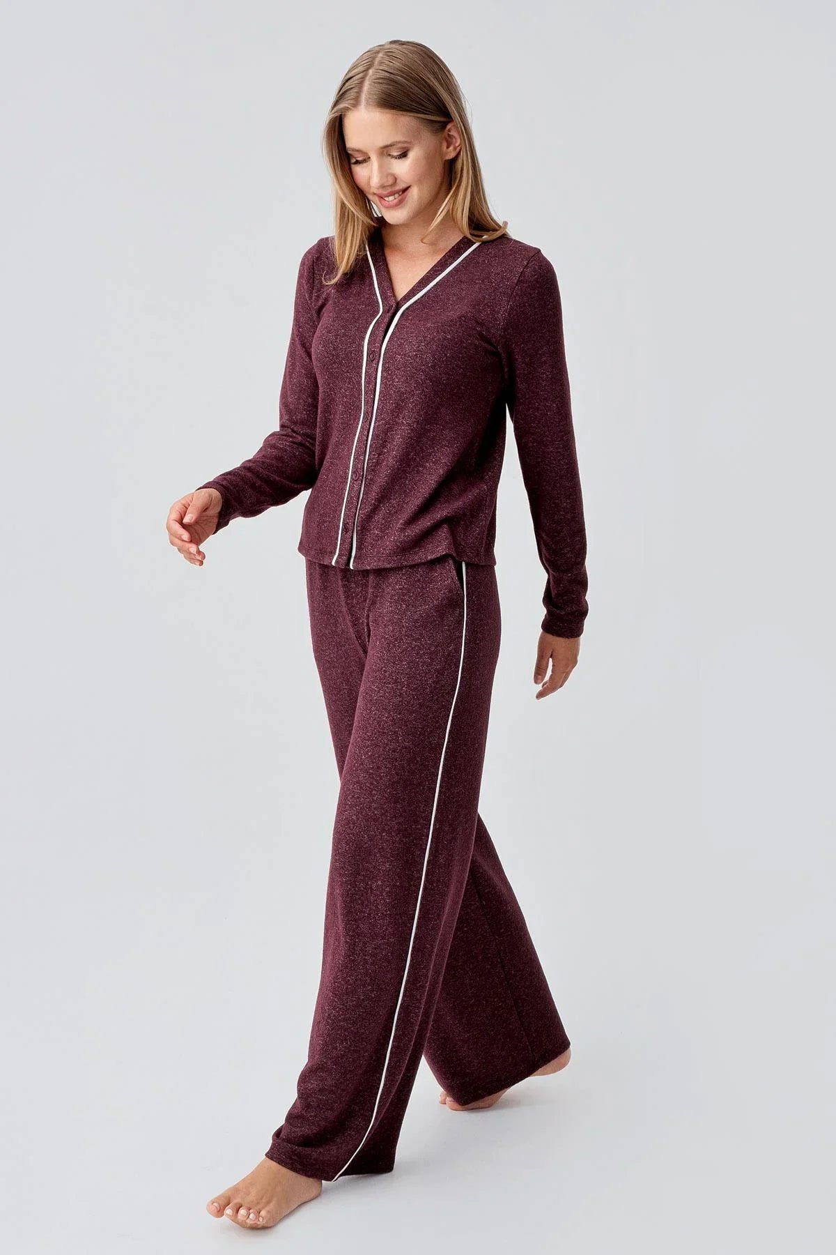 Uzun Kollu Düğmeli Esnek Yumuşak Dokulu Viskoz Pijama Takım 18205