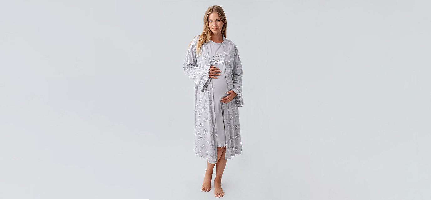 Pregnant woman in light grey maternity nightdress and robe from Artış Collection