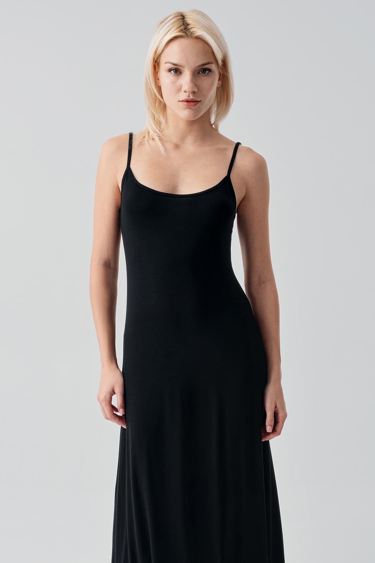 Askılı Uzun Basic Rahat Günlük Likralı Esnek Viskoz Soft Elbise 19111