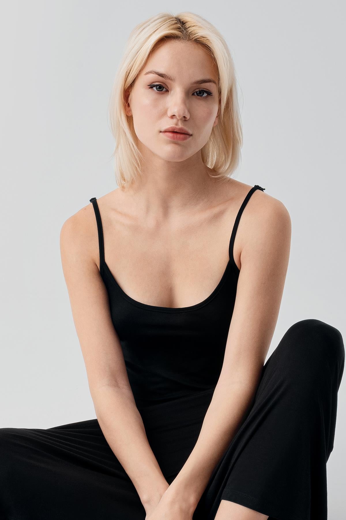 Askılı Uzun Basic Rahat Günlük Likralı Esnek Viskoz Soft Elbise 19111