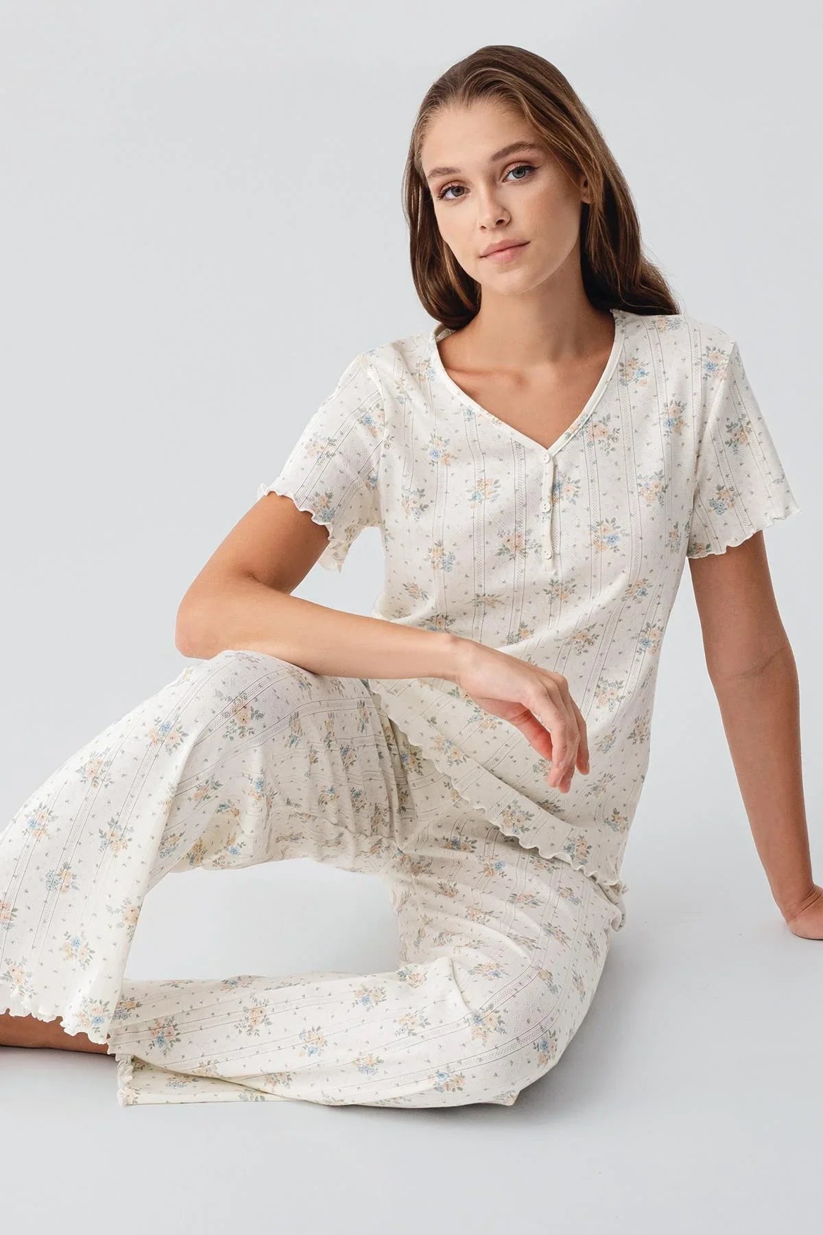 Short-sleeved floral patterned buttoned openwork 100% cotton pajama set 19202