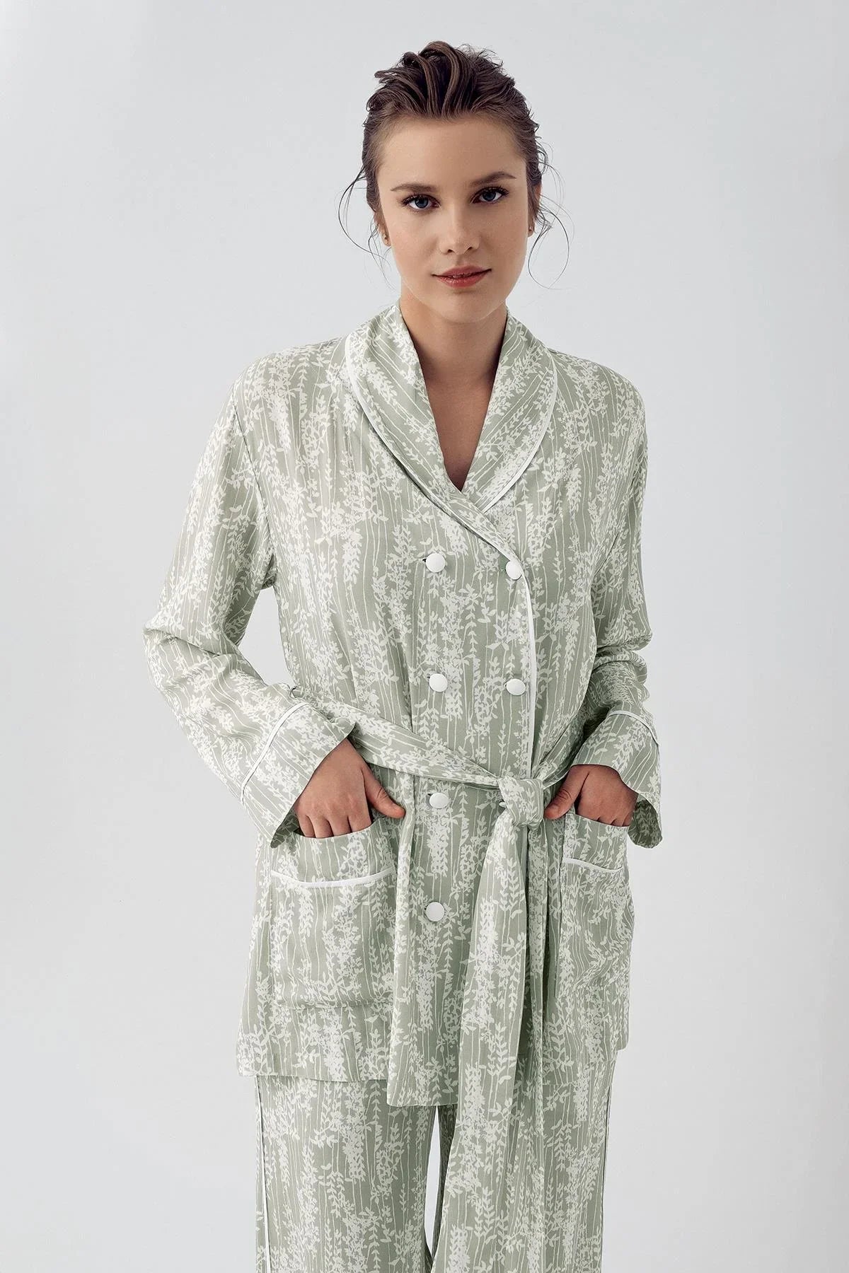 Patterned Buttoned Long Sleeve Kimono Flexible Viscose Pajama Set 16205