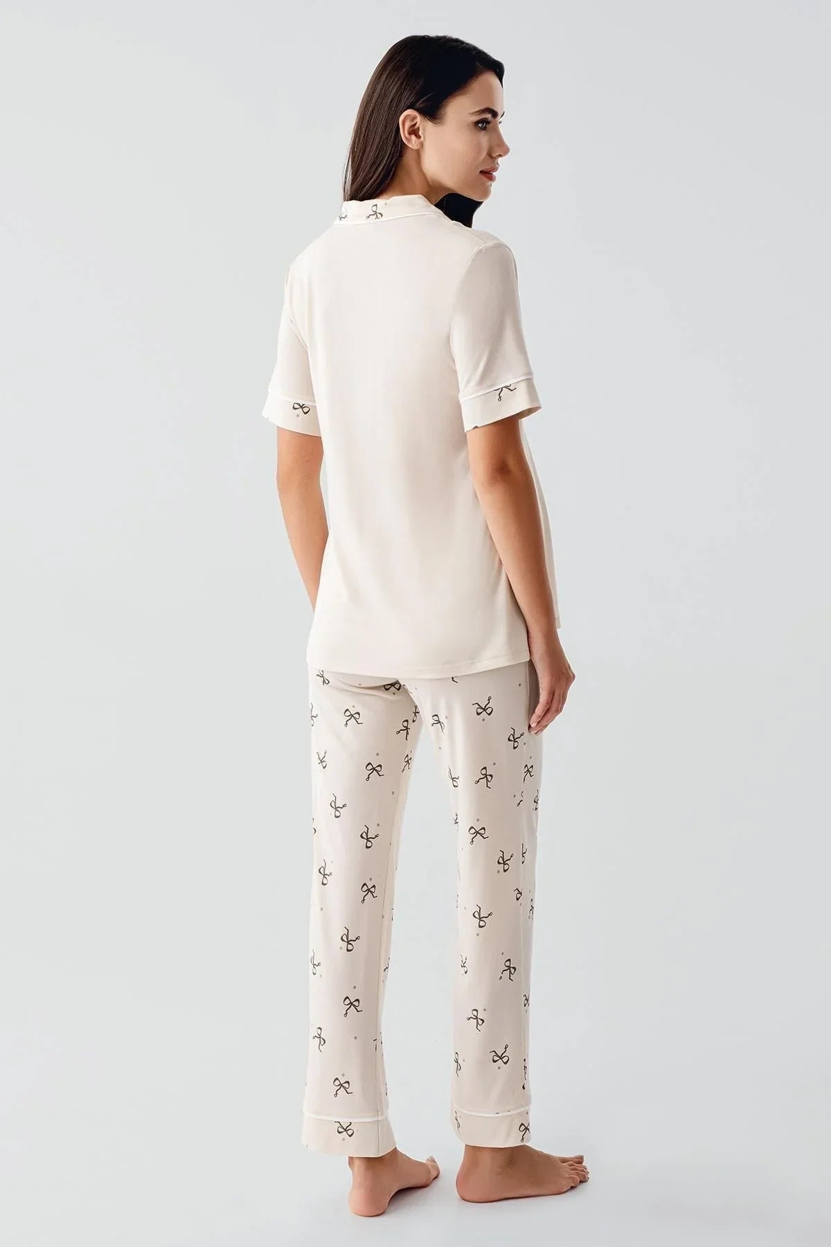 Fiyonk Desenli Düğmeli Kısa Kollu  Esnek Viskoz Hamile Pijama Takım 17207