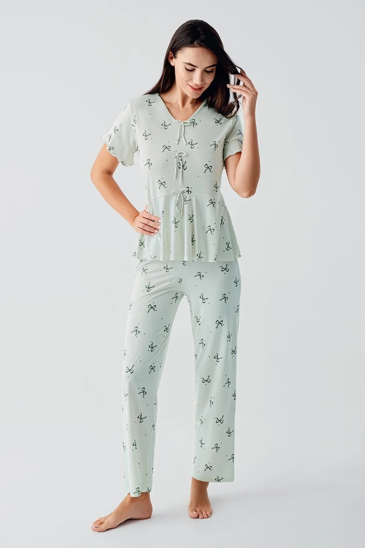 Fiyonk Desenli Kısa Kollu  Esnek Viskoz Pijama Takım 17206