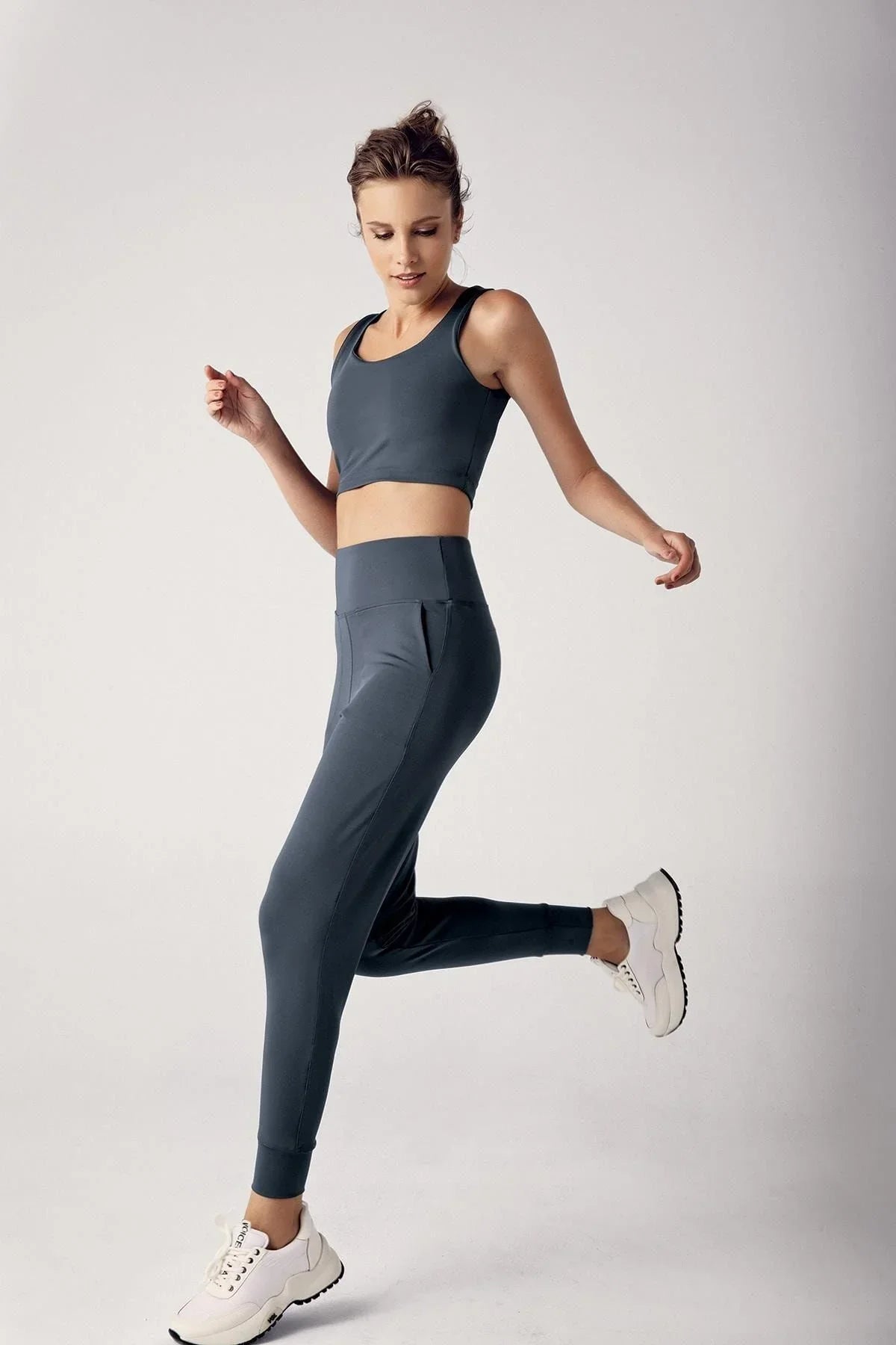 Kadın Yüksek Bel Cepli Jogger Eşofman Altı E01