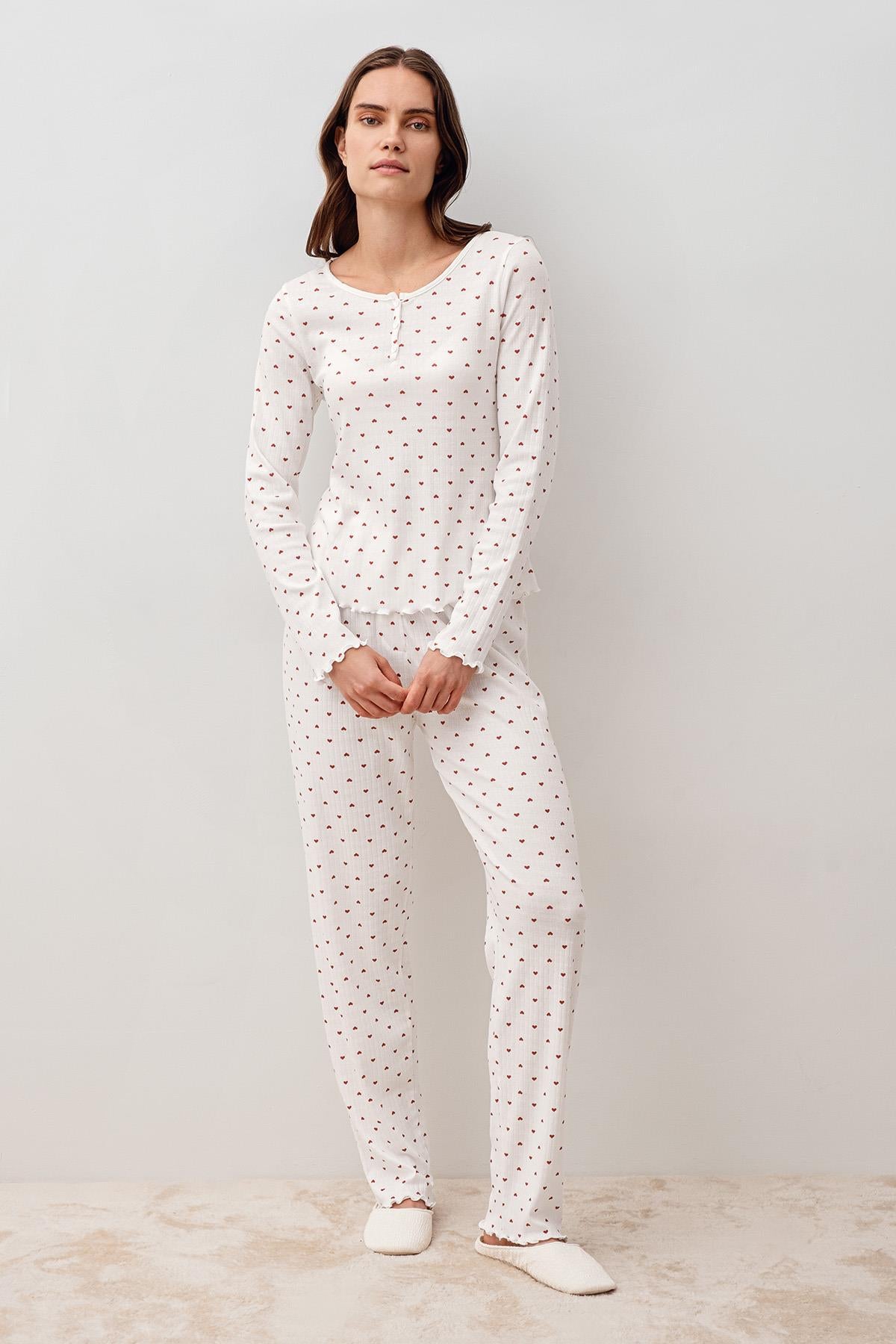 Uzun Kollu Kalpli Düğmeli %100 Pamuk Pijama Takım