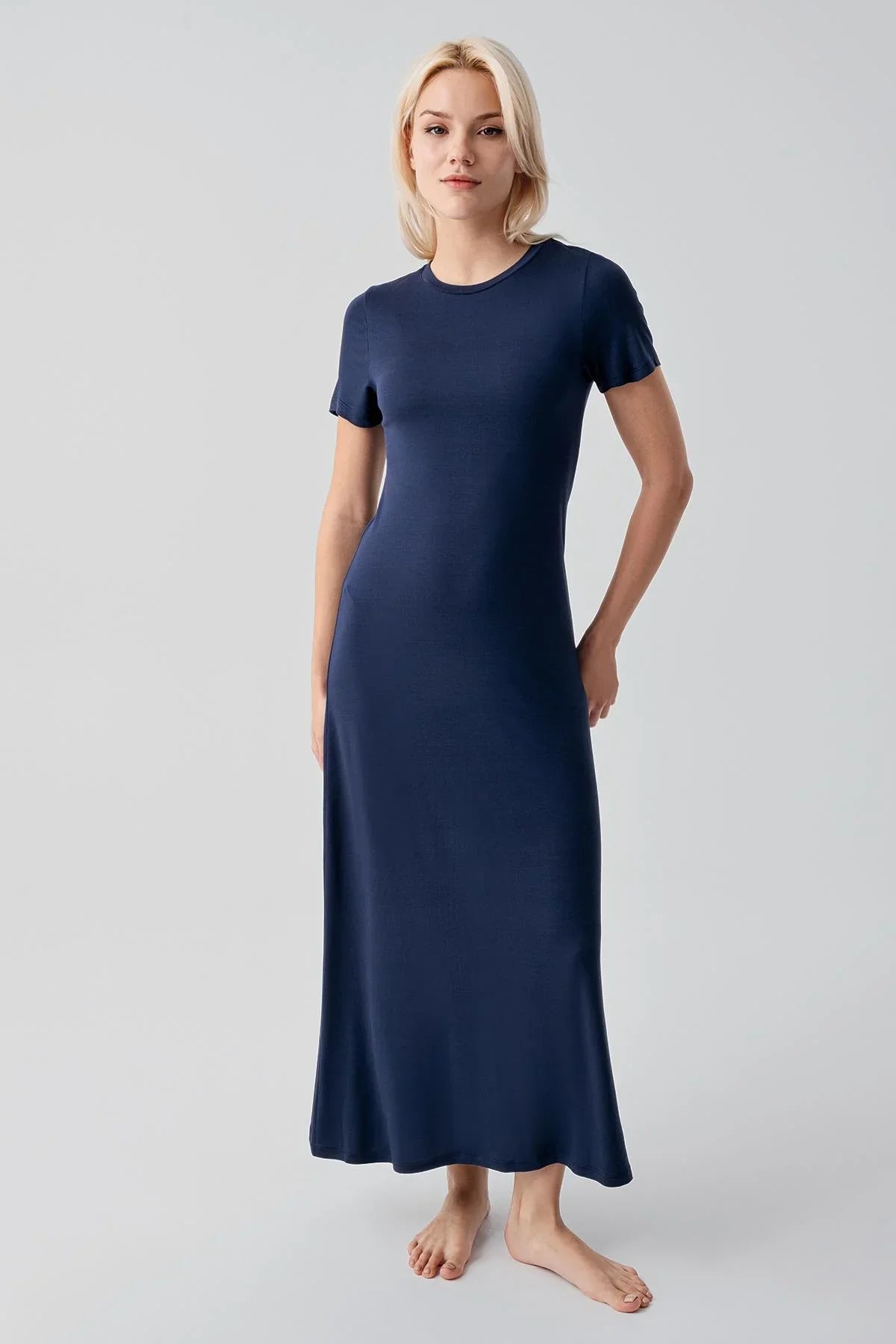 Kısa Kollu Uzun Basic Rahat Günlük Likralı Esnek Viskoz Soft Elbise 19110