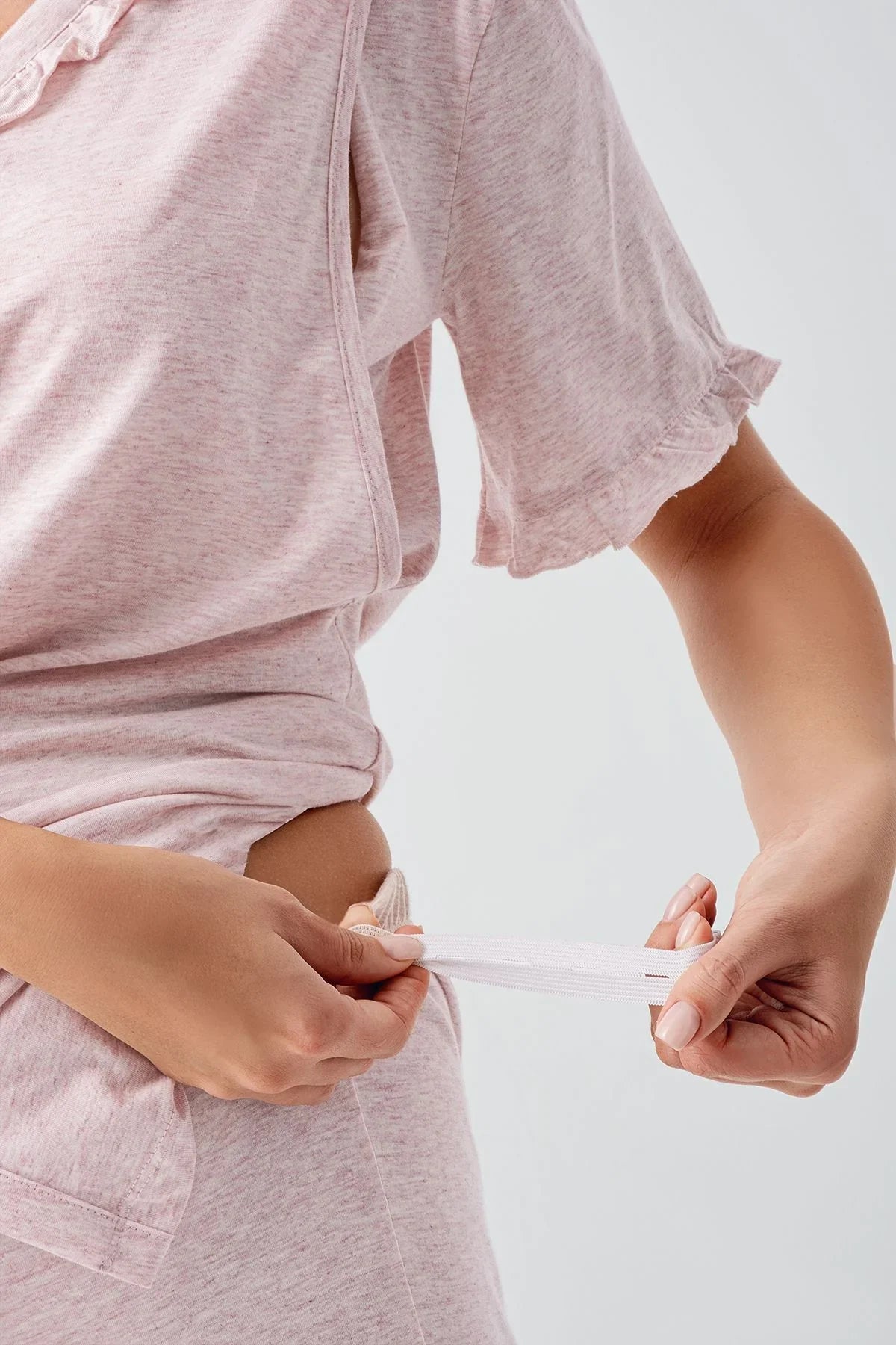 Kısa Kollu Düğmeli Esnek Pamuklu Kumaş Hamile Pijama Takım 17200