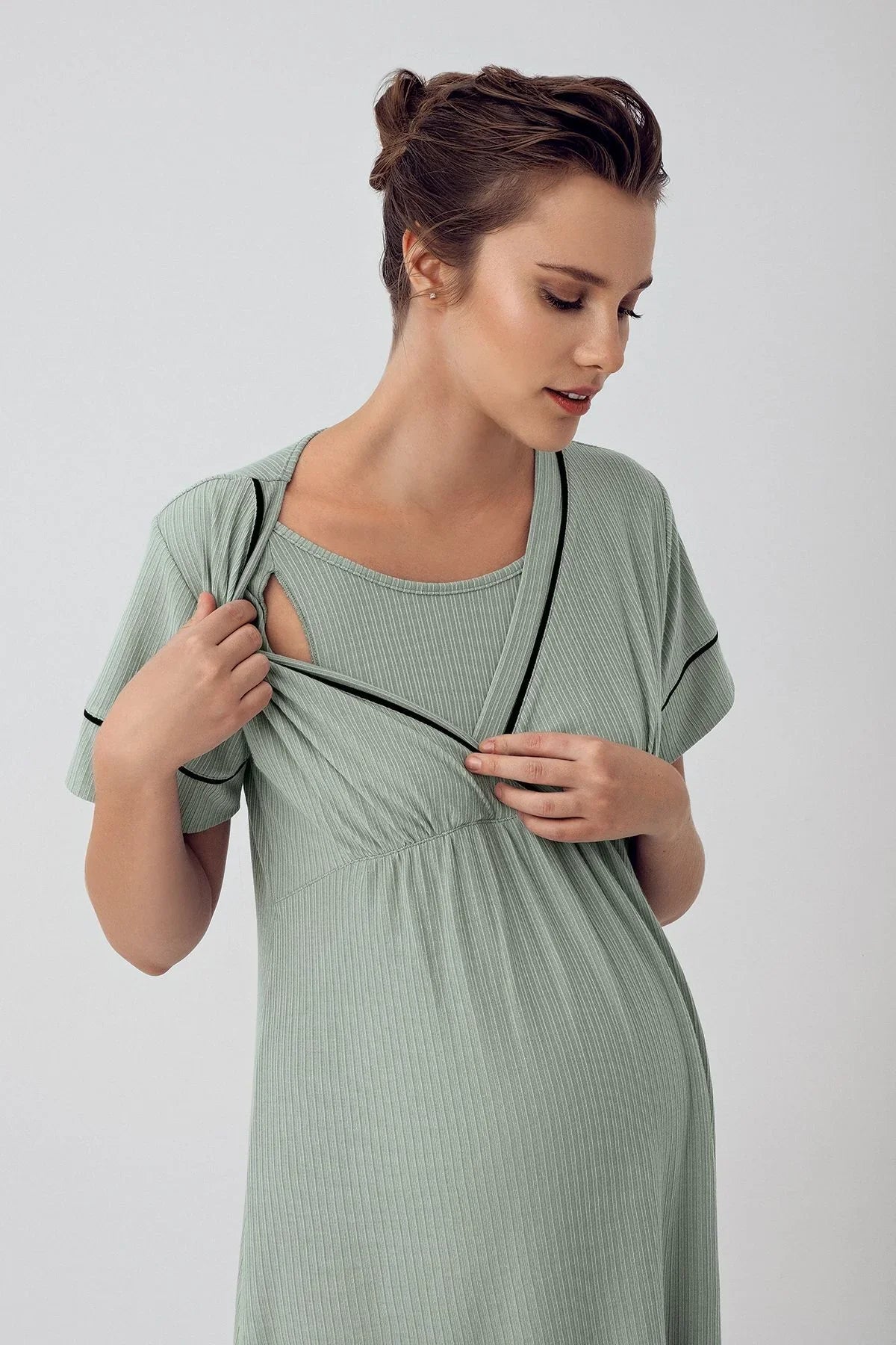 Short Sleeve Flexible Viscose Maternity Nightgown 16102