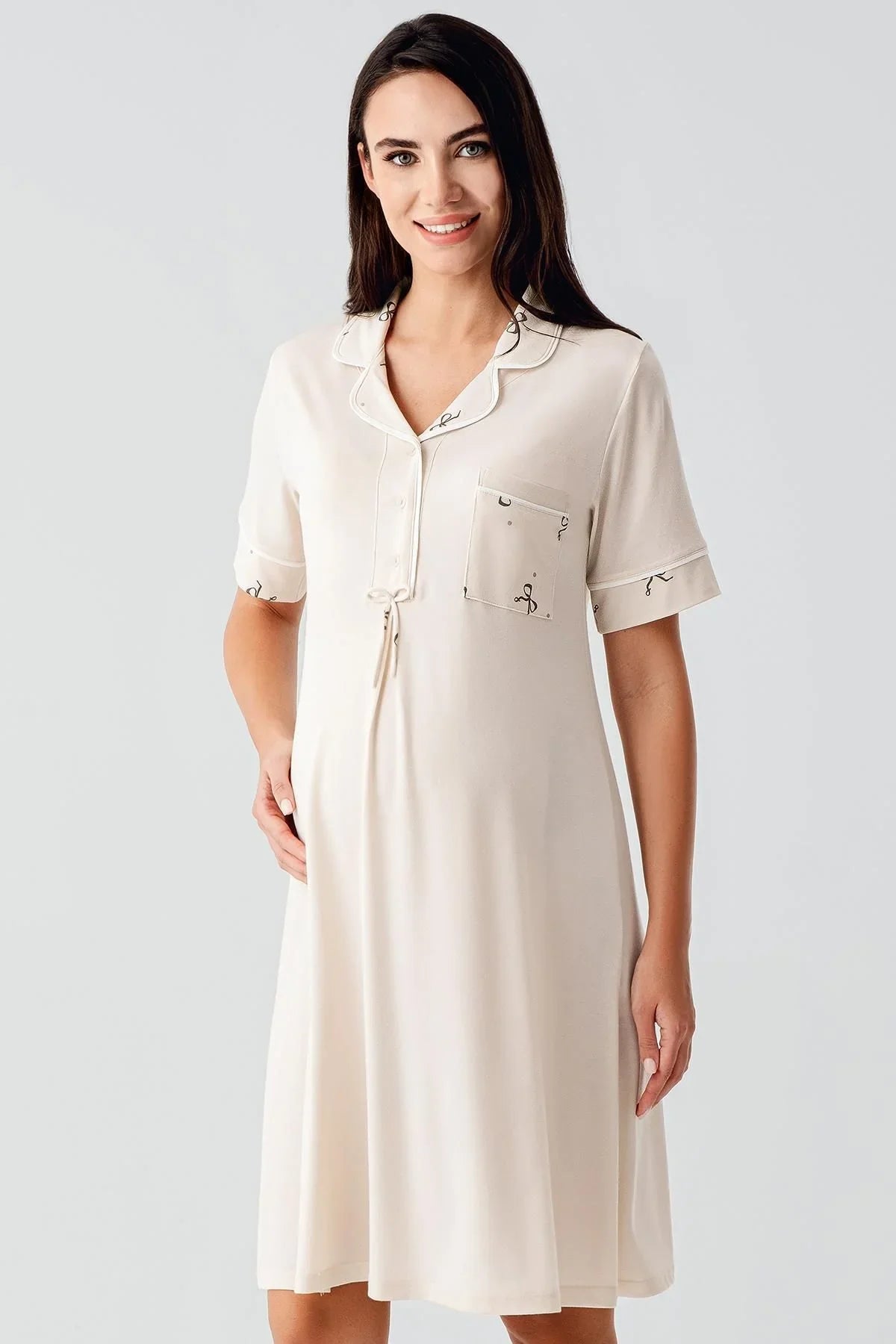 Kısa Kollu Fiyonk Desenli Düğmeli Kısa Esnek Viskoz Hamile Gecelik 17107