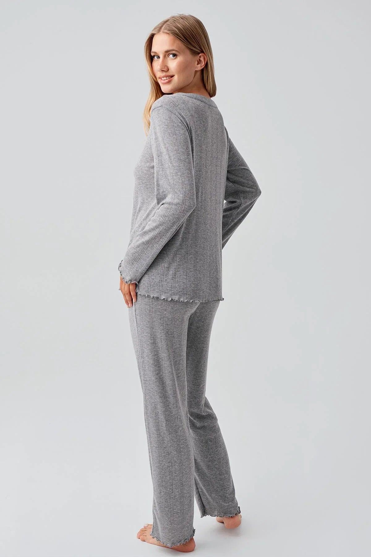 Uzun Kollu Ajurlu Düğmeli Esnek Pamuklu Hamile Pijama Takım 18214 - Artış Collection