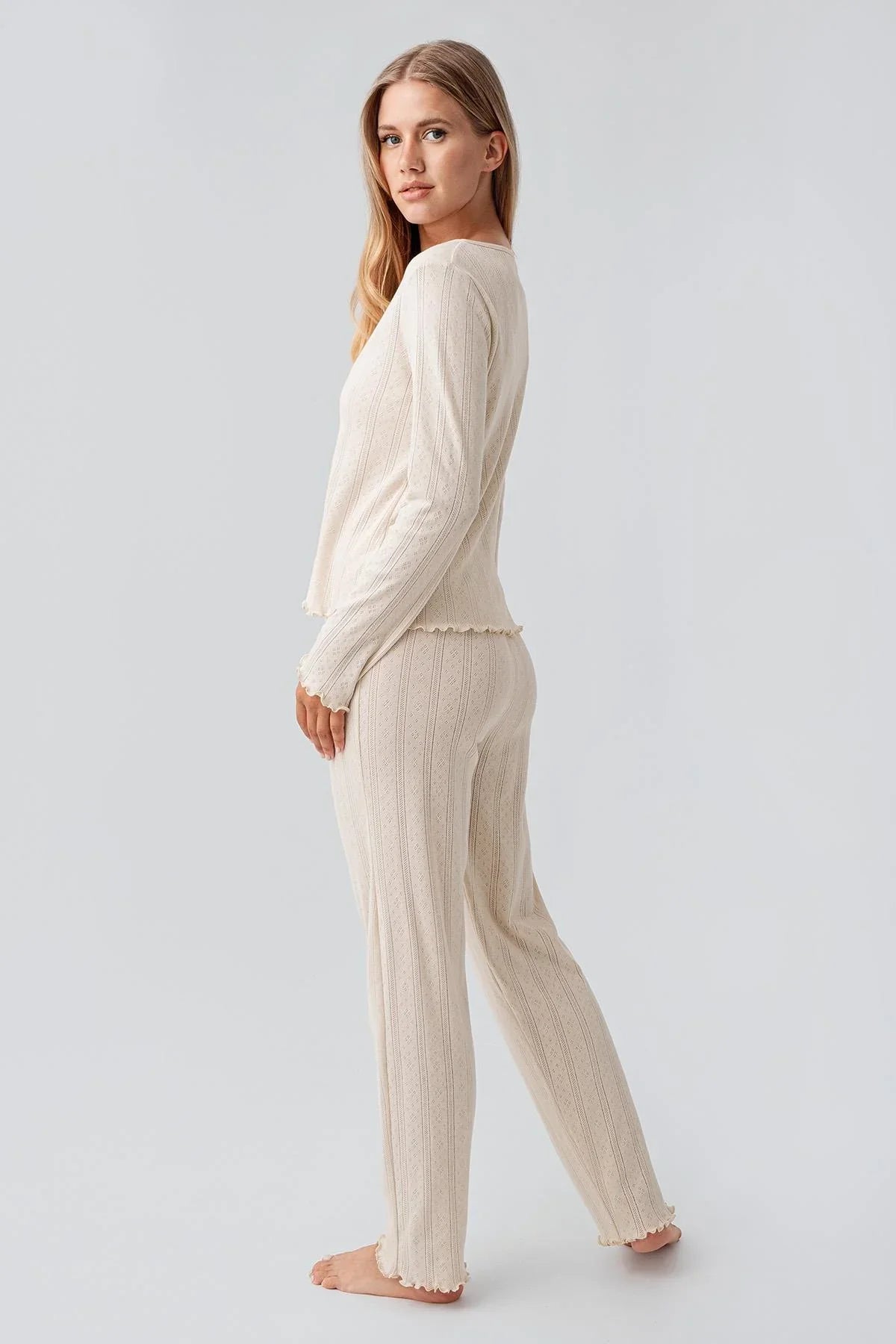 Uzun Kollu Ajurlu Düğmeli Esnek Pamuklu Pijama Takım 18213 - Artış Collection