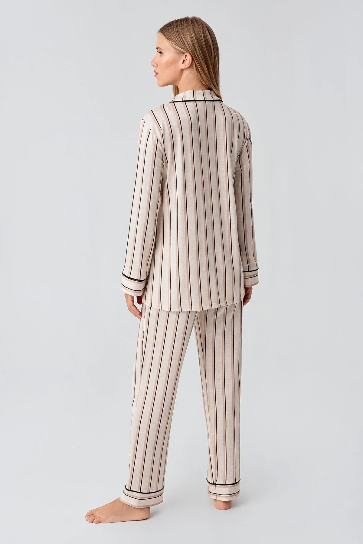 Uzun Kollu Çizgili Düğmeli Esnek Viskoz Pijama Takım