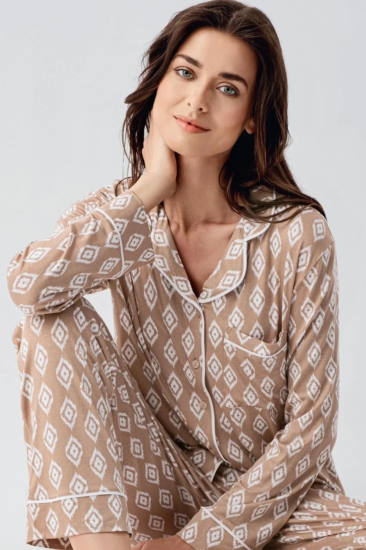 Long Sleeve Patterned Buttoned Flexible Lycra Viscose Pajama Set 22101