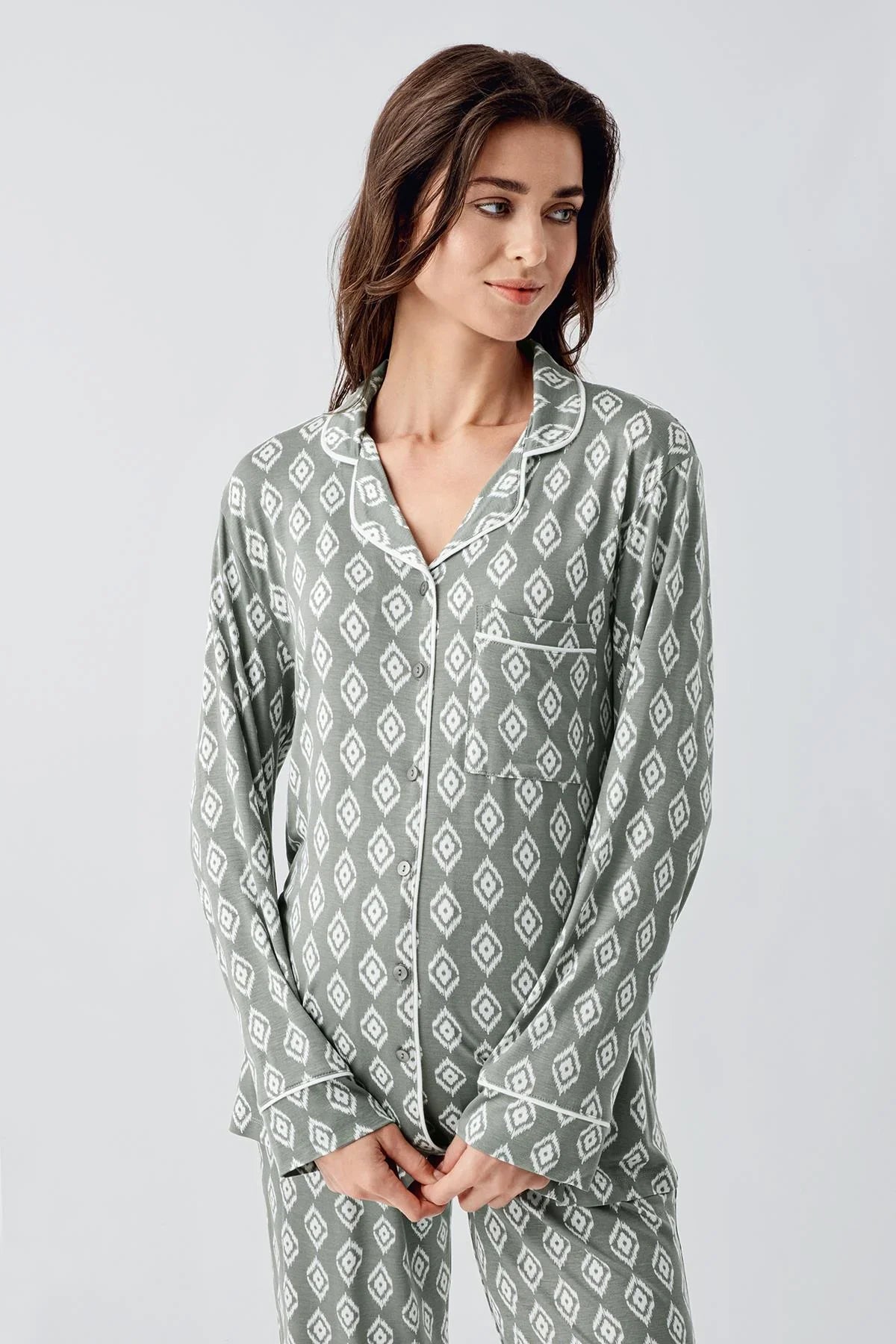 Long Sleeve Patterned Buttoned Flexible Lycra Viscose Pajama Set 22101
