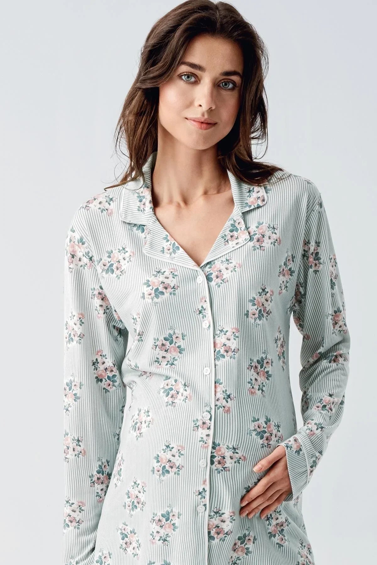 Uzun Kollu Desenli Düğmeli Esnek Viskoz Pijama Takım 16212