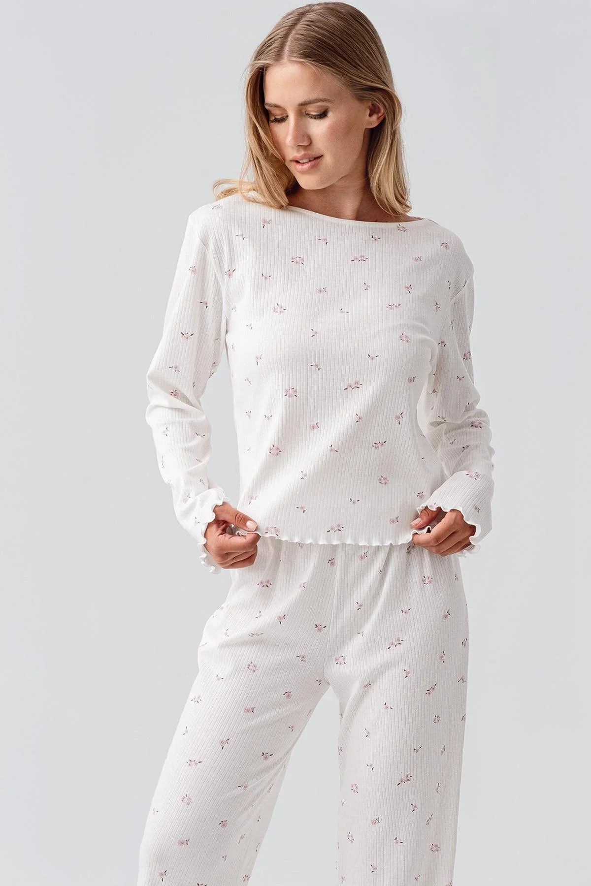 Long Sleeve Patterned Flexible Cotton Pajama Set 18219