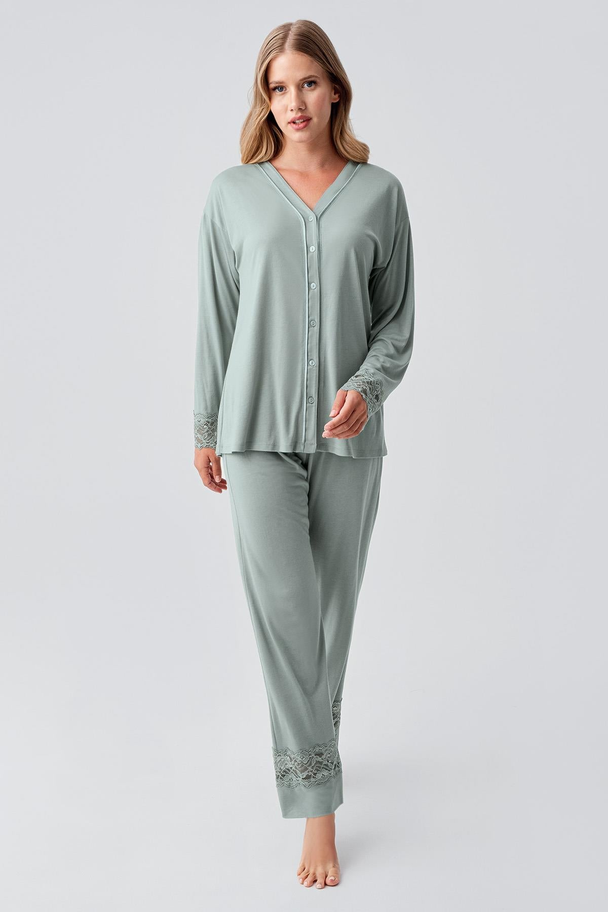 Uzun Kollu Düğmeli Dantelli Esnek Viskoz Pijama Takım 18206