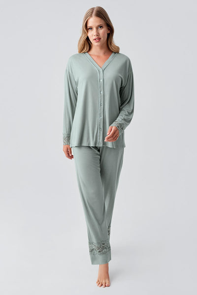 Uzun Kollu Düğmeli Dantelli Esnek Viskoz Pijama Takım 18206